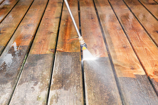 Best Patio and Deck Pressure Washing  in Lewiston, CA